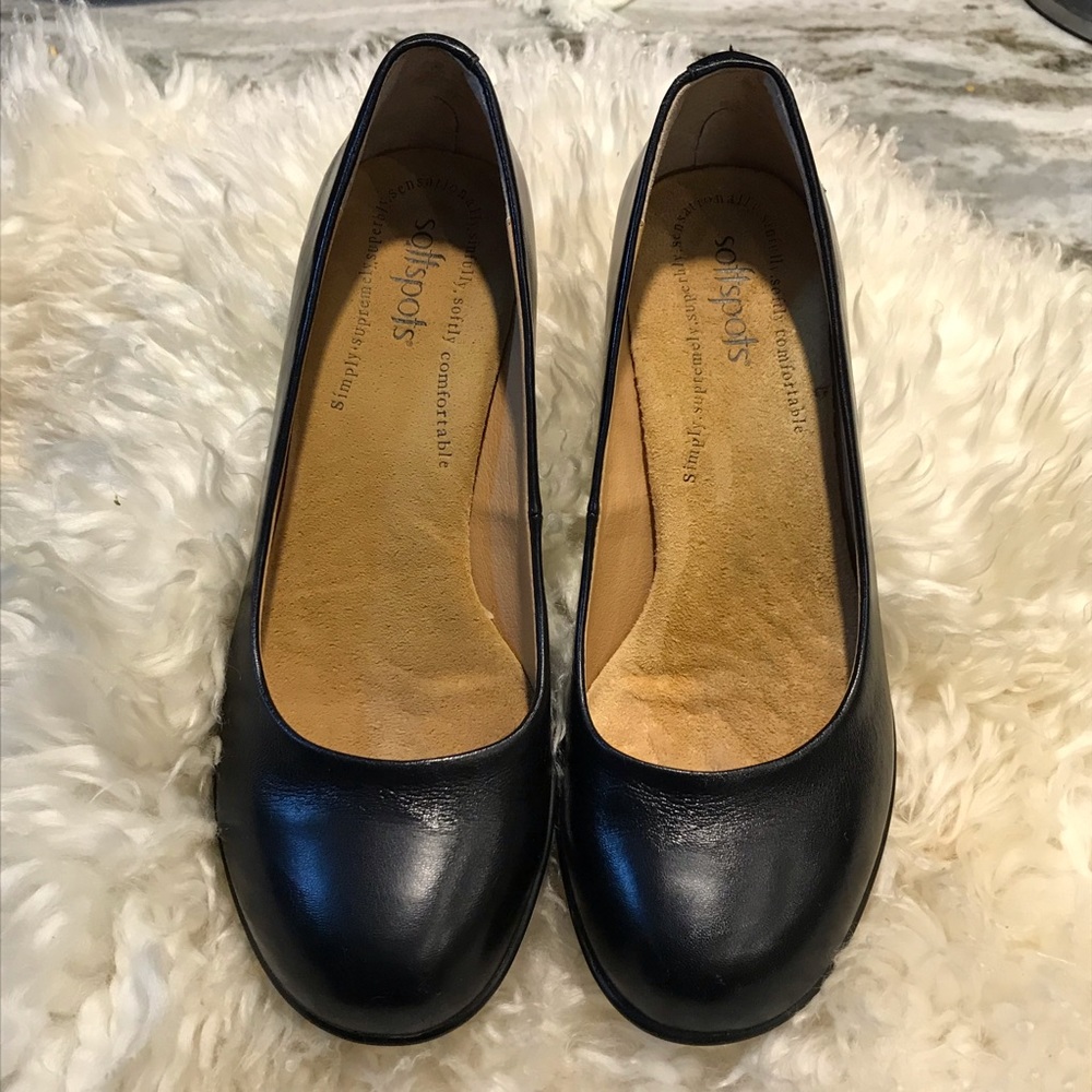 EUC Naturalizer soft spot pumps, 7W